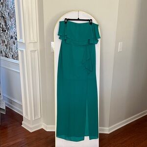 belle badgley mischka green Off-Shoulder Gown/ flaw in pic